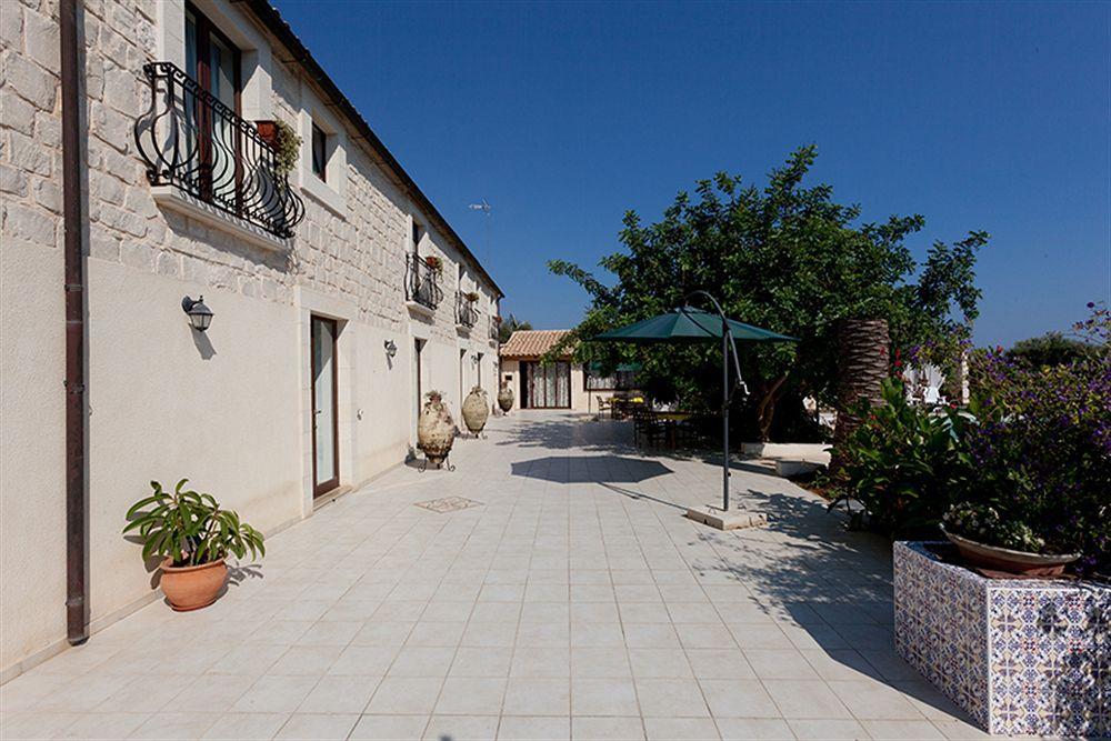 Villa U Marchisi B&B Scicli Luaran gambar