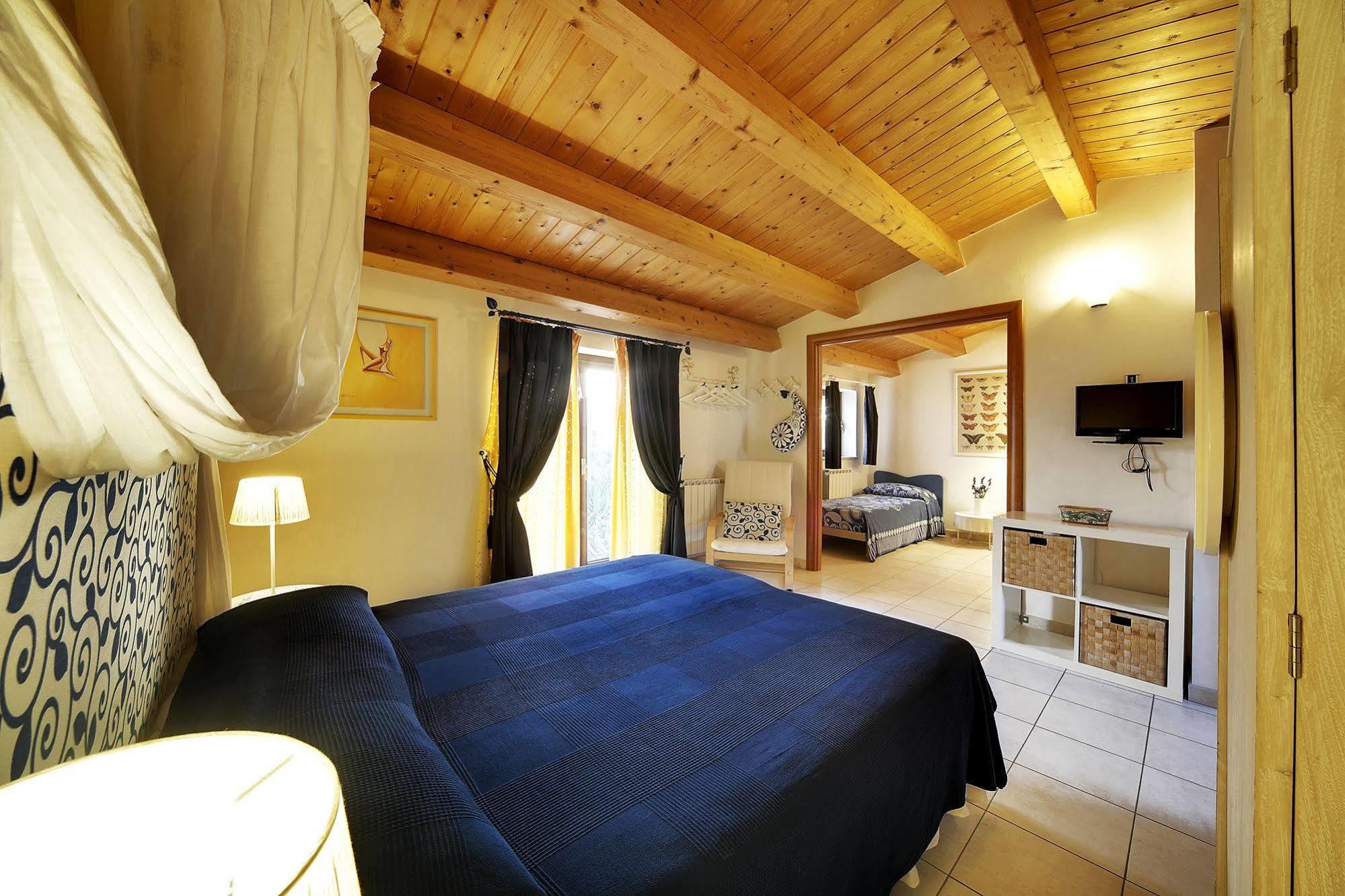 Villa U Marchisi B&B Scicli Luaran gambar