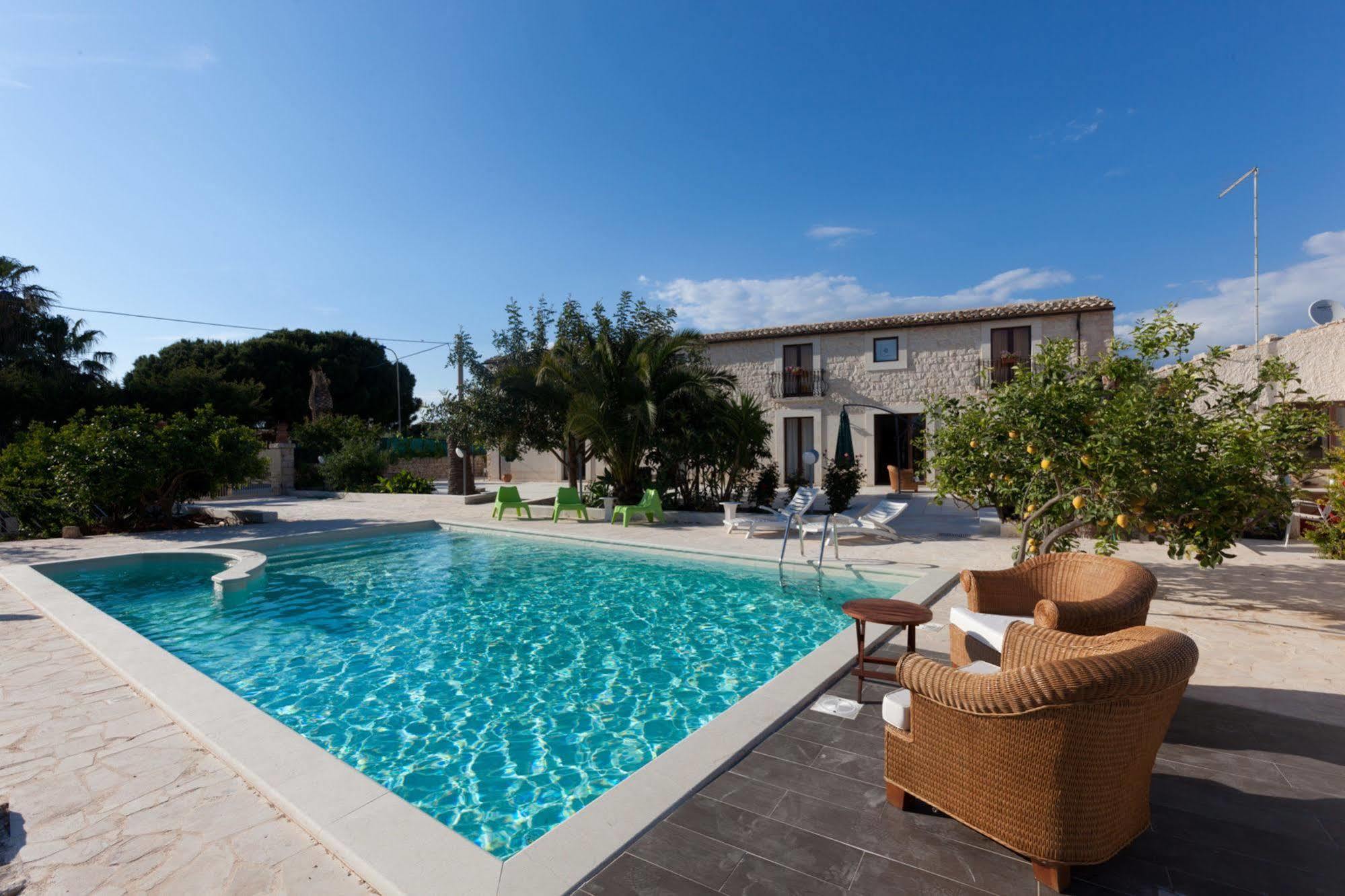 Villa U Marchisi B&B Scicli Luaran gambar