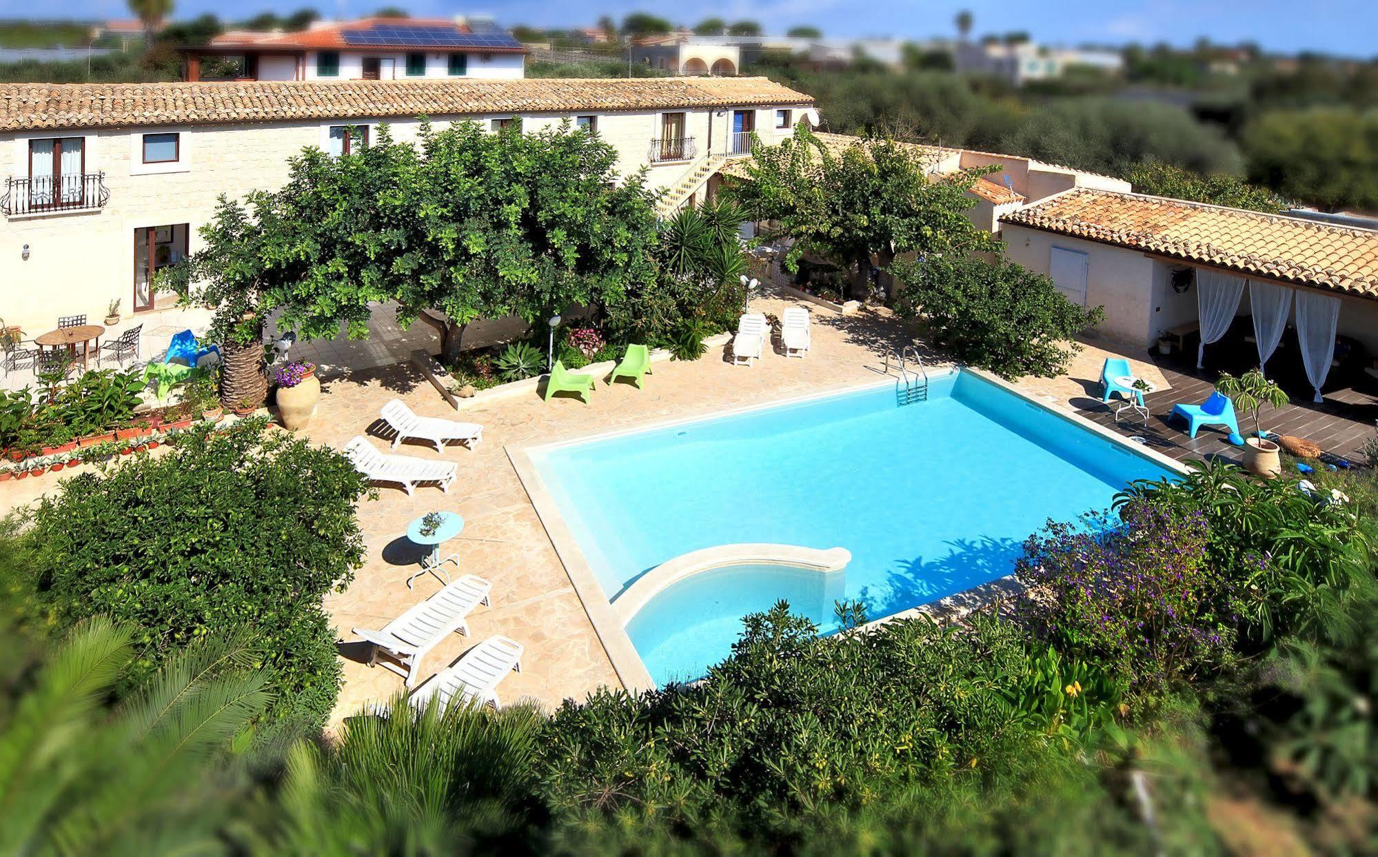Villa U Marchisi B&B Scicli Luaran gambar